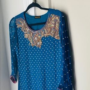 Pakistani formal outfit